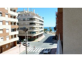 RS258, Large apartment 50m from the..