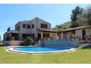 Near Artà, finca with terrace with..
