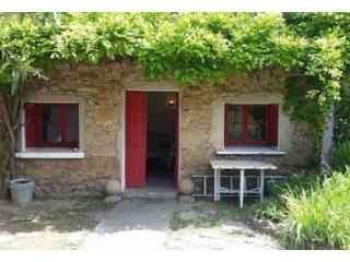 Superb House, Large Courtyard, Views