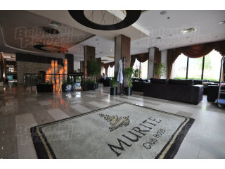 Large Apartment In Successful All Year..