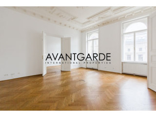 Classic Viennese apartment near the..