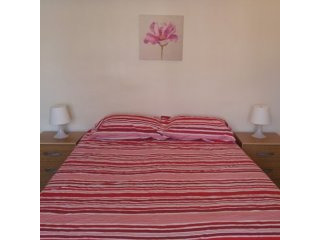 Double Bedroom In Huge House In..