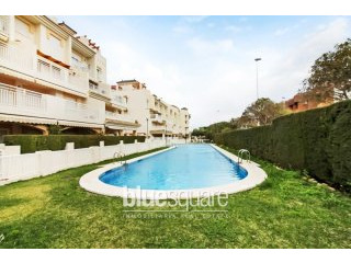 3-Bedroom Triplex Apartment Javea Arenal