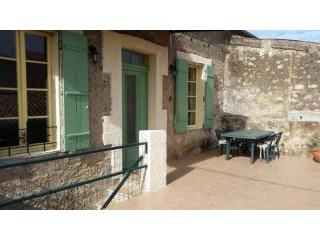 Nice Former Winegrower Home With 102 m2..
