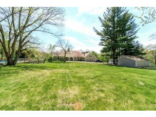 2 bedroom House For Sale: 315 N Salem..
