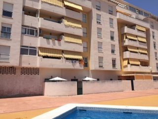 2 Bedroom Middle Floor Apartment