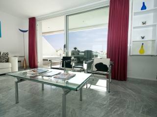 Apartment with sea views in Marina