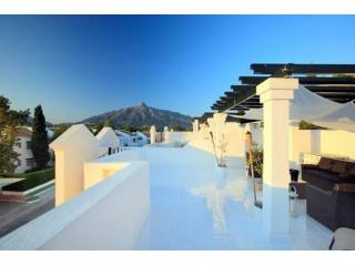Stunning Penthouse Fully Refurbished in..