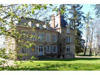 7 bedroom House For Sale: 03290..