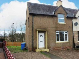 3 bedroom, Semi-detached House house..