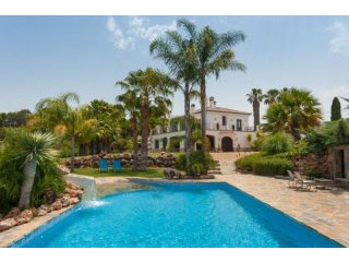 Villa for Sale in Alhaurin El Grande..