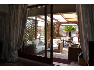 4 Bedrooms - Apartment - For Sale