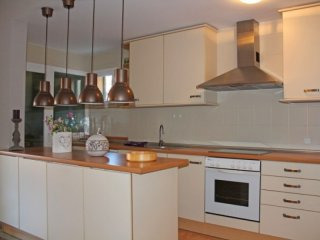 Apartment With Garden In Sought-After..