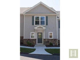 2 bedroom Apartment For Sale: 530..