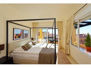 Apartment - This new apartment complex..