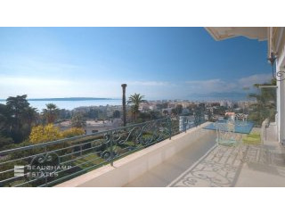 2 Bedrooms - Apartment -..