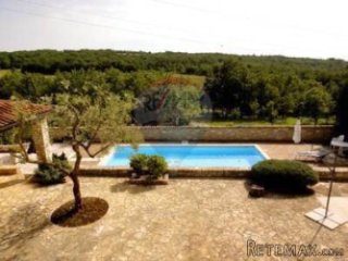 Villa sa bazenom i predivnim pogledom