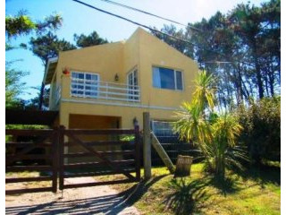 4 Bedroom House - For Rent -..
