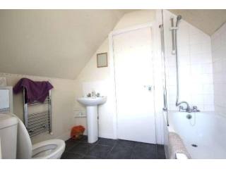 3 Bed Flat/Apartment To Let in London
