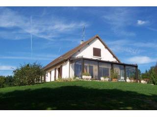 Maison / Villa For Sale