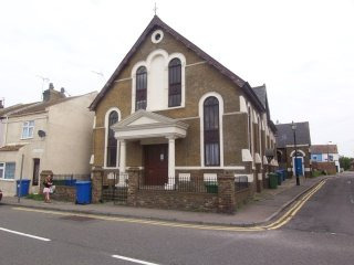 1 bedroom flat in QUEENBOROUGH