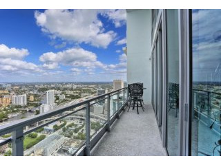 3 bedroom Flat For Sale: 92 SW 3 St #..