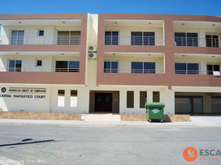 Luxury Apartment, Carisa Fantastico..