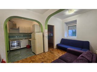 Viškovo, Marinići - stan u centru Marinića, 80m2