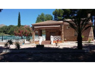 3 Bedroom Detached Villa For Sale In..