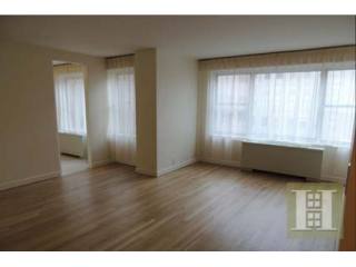 2 bedroom Apartment For Sale: EAST 61ST..