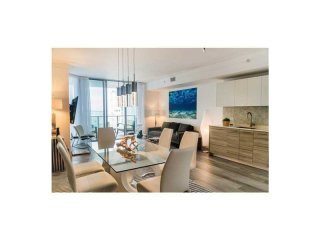 2 bedroom Flat For Sale: 1300 Brickell..