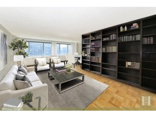 2 bedroom Apartment For Sale: 315 WEST..