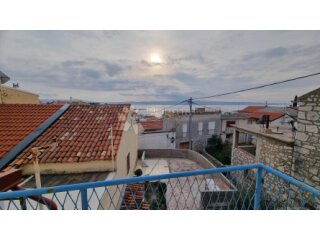 SELCE, manja obiteljska kuća u centru