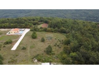 Istra, Kringa - Građevinsko zemljište u Kringi