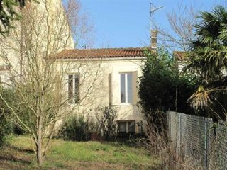2 Bedrooms - Town House -..
