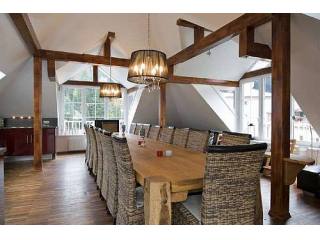 Renewed chalet with view to the..