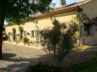 Sympathetically Restored 5 Bedroom..