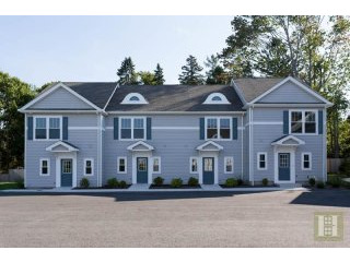 2 bedroom Apartment For Sale: 120 DUCK..