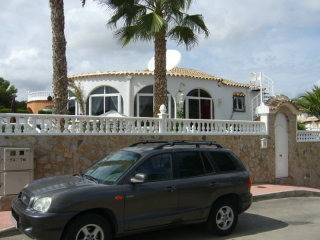 3 Bedrooms - Villa - Alicante - For Sale