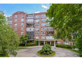 3 bedroom Co-op For Sale: Larchmont..