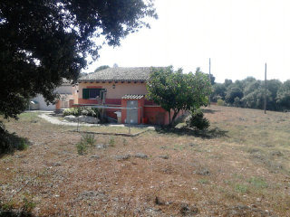2 Bedrooms Finca For Sale