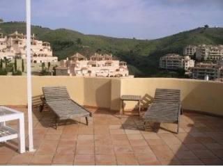 Apartment - A well presented 3 bed 2.5..