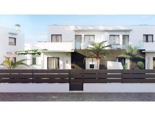 3 bedroom Villa For Sale: Terraced..
