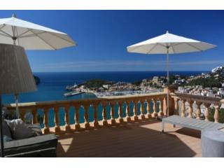 Spacious Refurbished Apartment With..