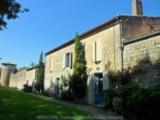 6 bedroom Character For Sale: 47230..