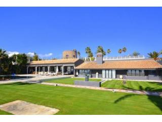 Palatial Front Line Beach Residence in..