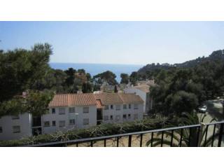 APARTMENT WITH GREAT VIEW TO THE SEA IN..