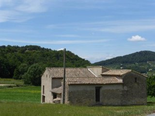 Beautiful Old Stone Farmhouse To..