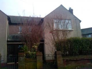 1 bedroom ground floor flat to rent at..