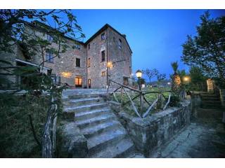 9 bedroom House For Sale: Umbria..